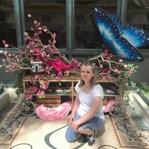 Meet your Posher, Nicole